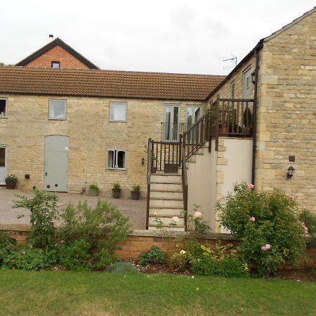 Hotel Willoughby Arms Little Bytham Exteriér fotografie