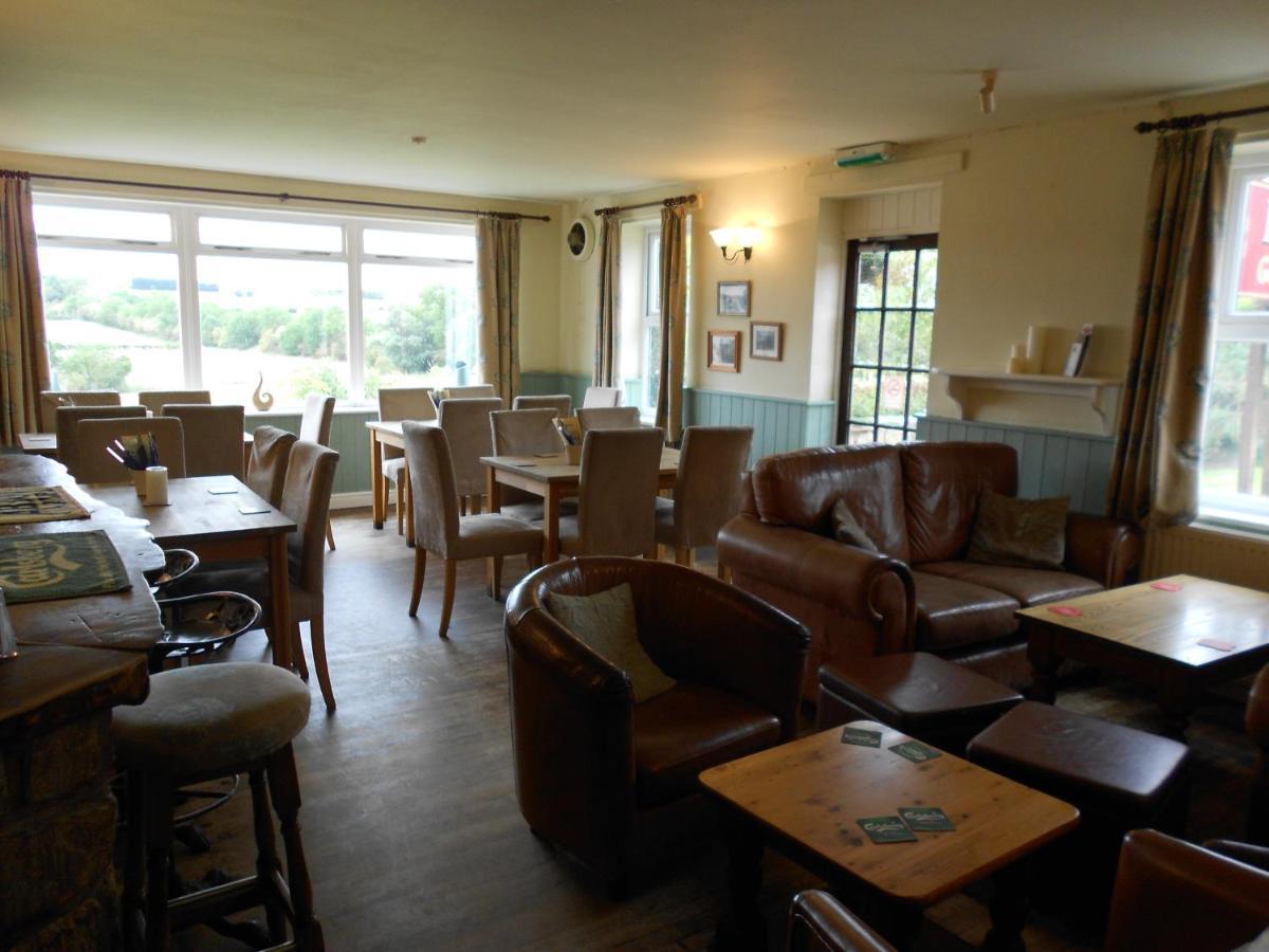 Hotel Willoughby Arms Little Bytham Exteriér fotografie